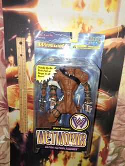 1995 MCFARLANE TOYS WETWORKS SERIES 1 WEREWOLF 8 INCH TALL ACTION FIGURE...NEW...ADULT OWNED AND KEPT IN A SMOKE FREE HOME...$15.00 FIRM...