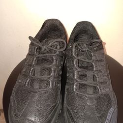 Avia Women's Elevate Athletic Sneakers