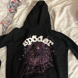 small spider hoodie runs small 
