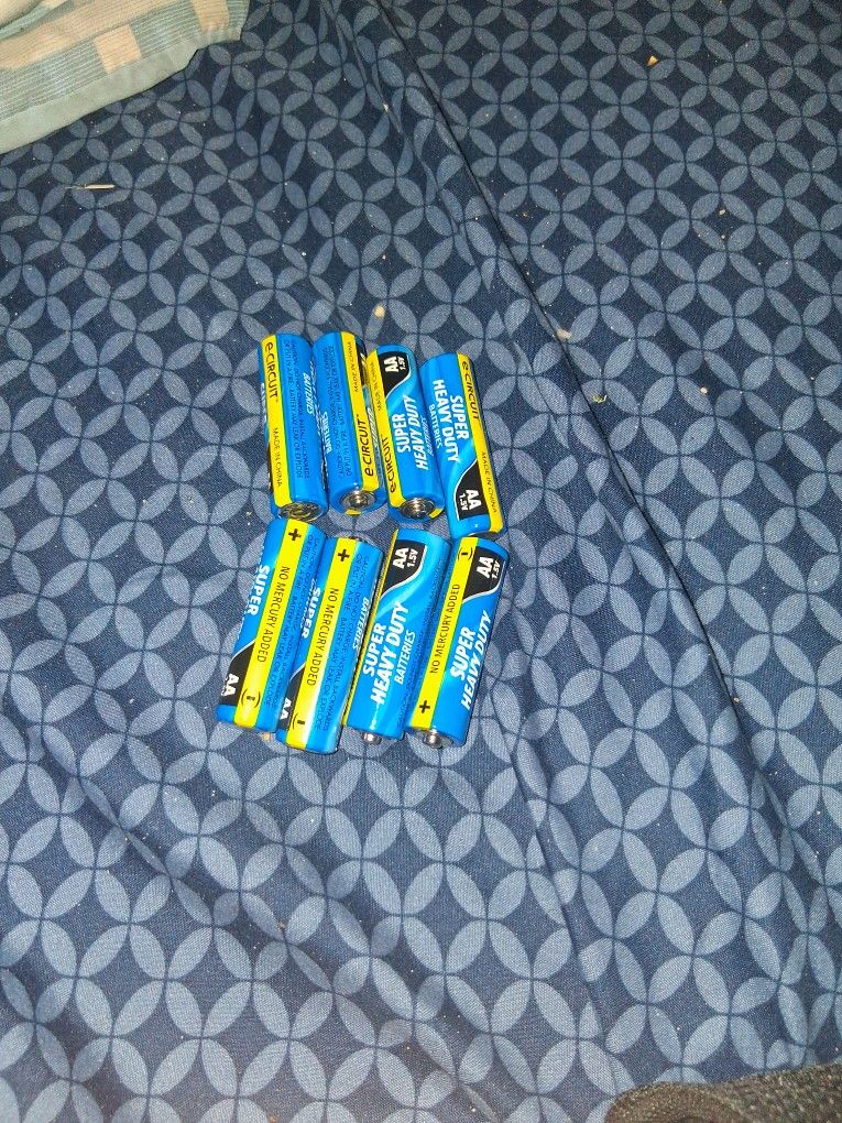 Batteries AA