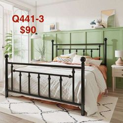 Black Queen Size Metal Platform Bed Frame with Victorian Vintage Headboard & Footboard Q441-3