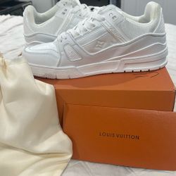 Luis Vuitton Shoes