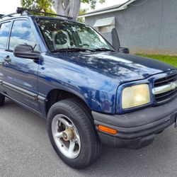 2001 Chevrolet Tracker