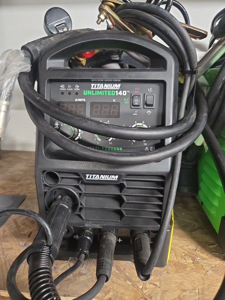 Titanium unlimited 140 Welder