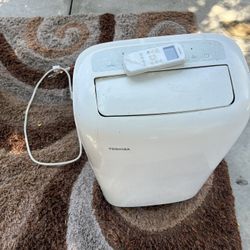 Practically New Air Conditioner