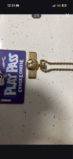 10k gold pendant