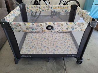 Graco Pack 'n Play Portable Playard