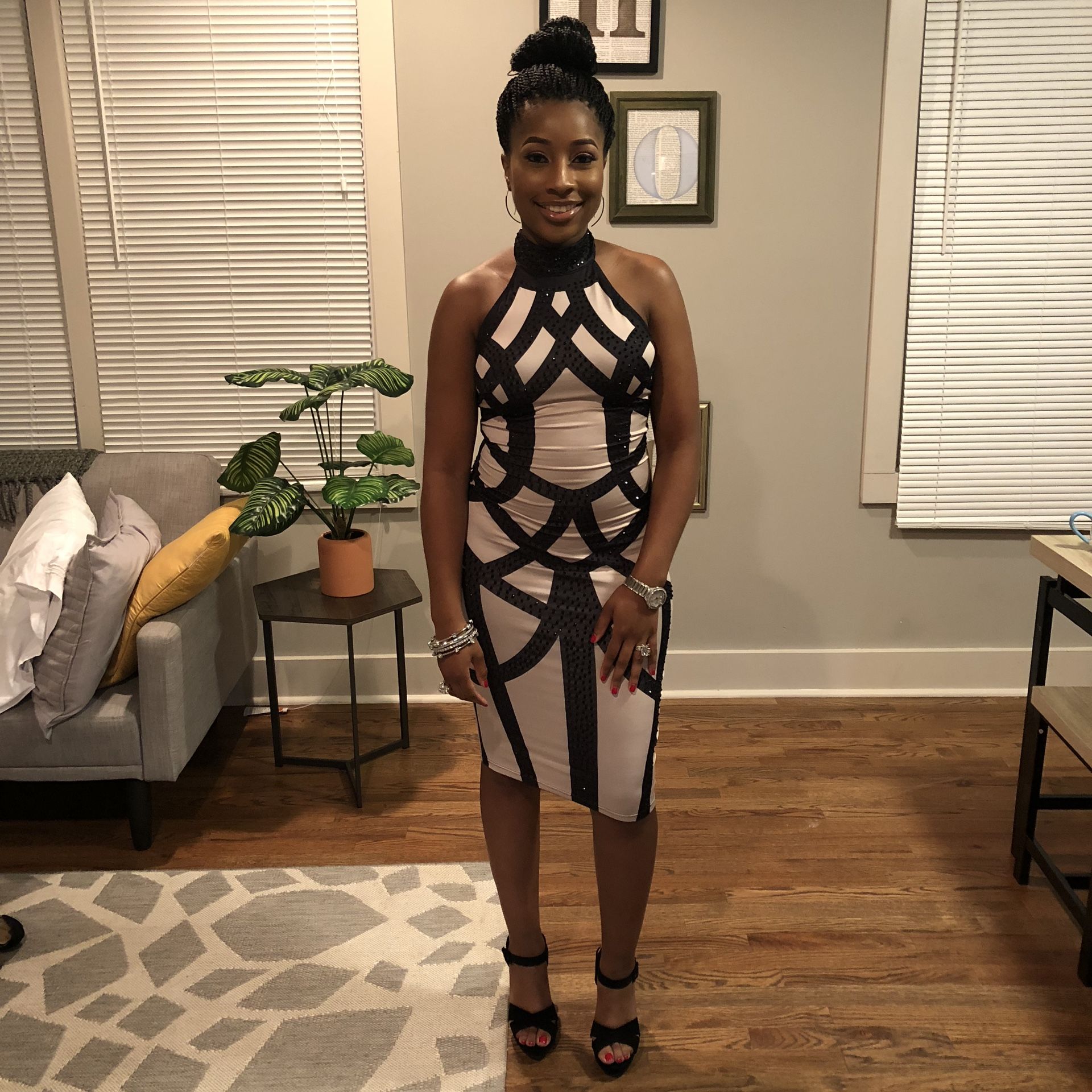 Women’s size small fashion nova Dress
