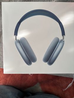 Apple AirPods Max Headphones – Sky Blue
