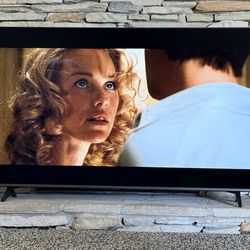 LG 65" 4K UHD Smart TV