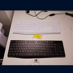 Wirekess keyboard New.
Black or white color.
Only 5 dollars each.
Incredible deal 