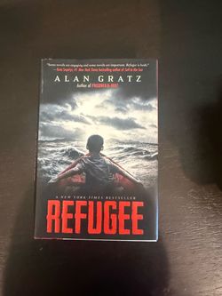 Refugee by Alan Gratz