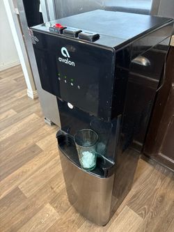 Water Dispenser Hot Cool COLD