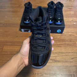 Jordan 11 Retro (PS) Sizes 1.5y, 2.5y