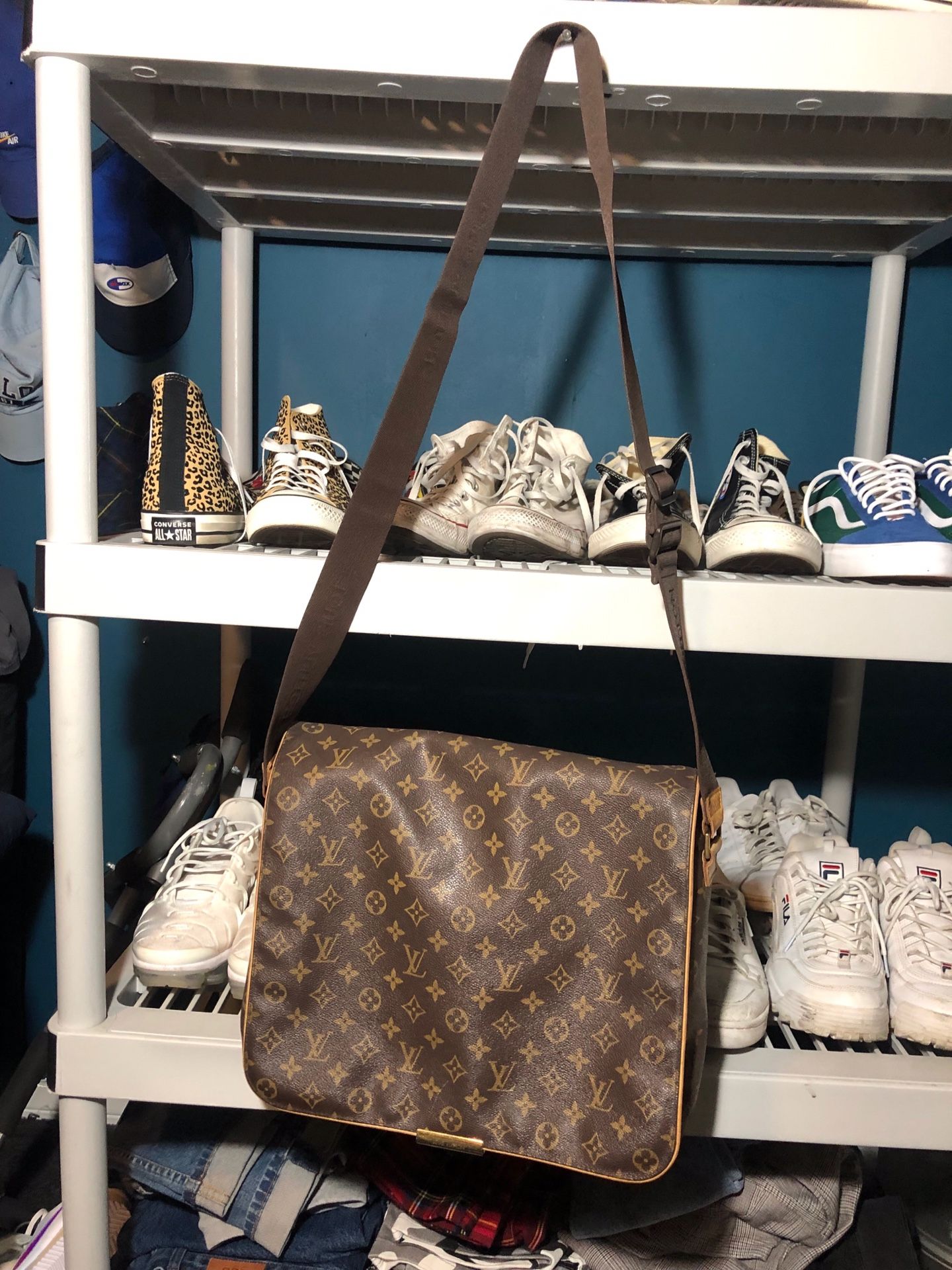 Louis Vuitton Messenger Bag Crossbody Fanny Waist