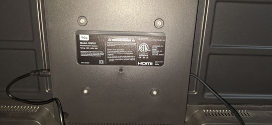 32" TCL tv
