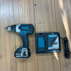 Makita 18V LXT Lithium-Ion 1/2 in. Cordless Driver-Drill