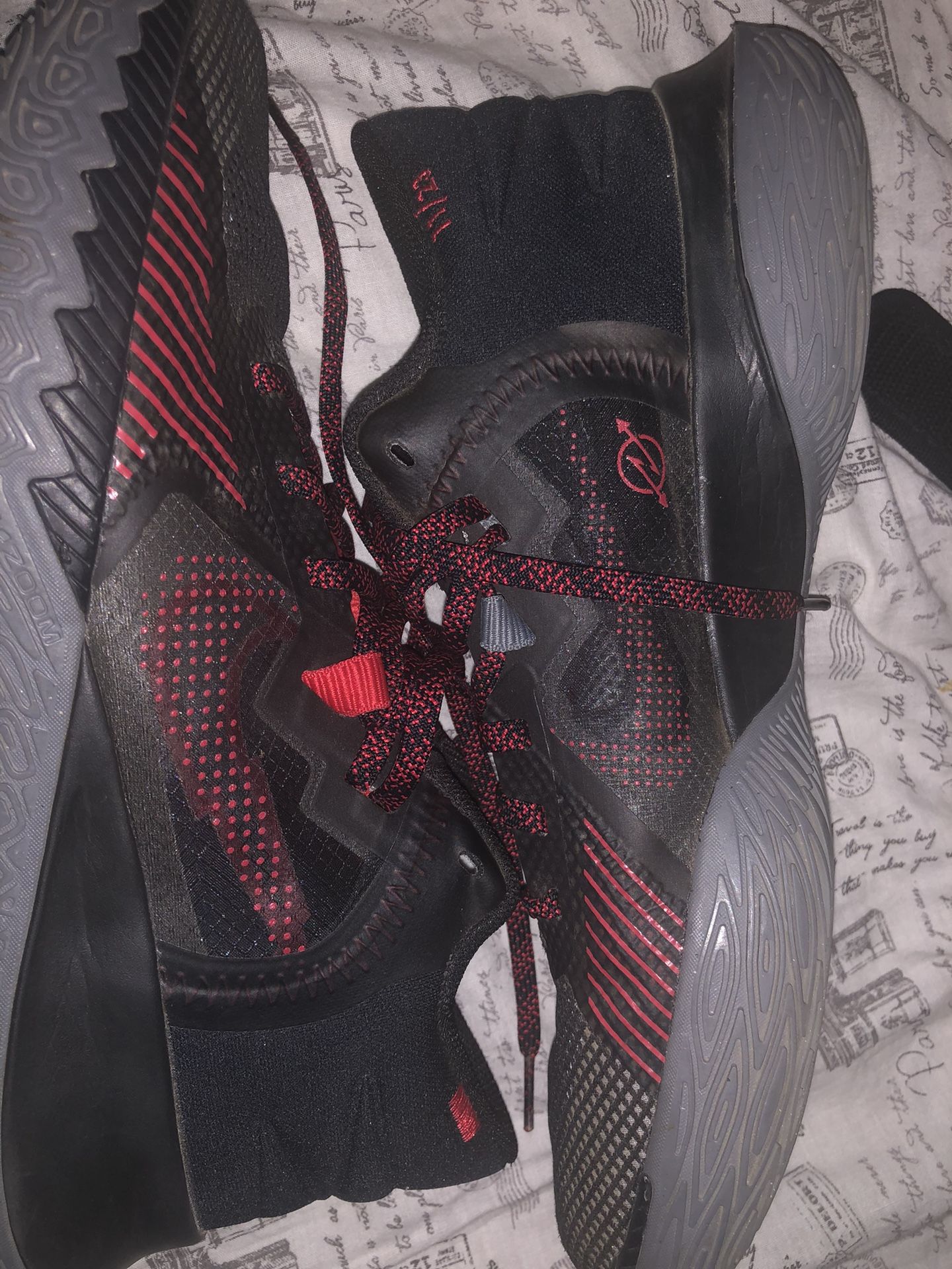 Nike Kyrie Flytrap