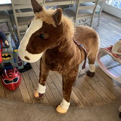 Giant Stuffed Horse!!ONLY $20 Obo!!