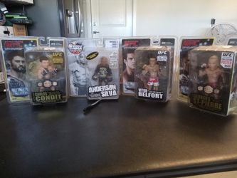 UFC MMA Figure MOC