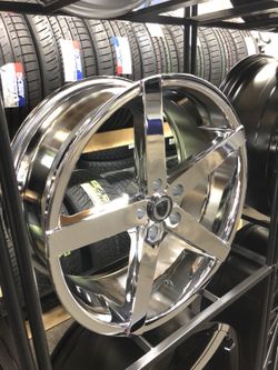 BORGHINI 20x8.5 5x4.5 on 225/35/20