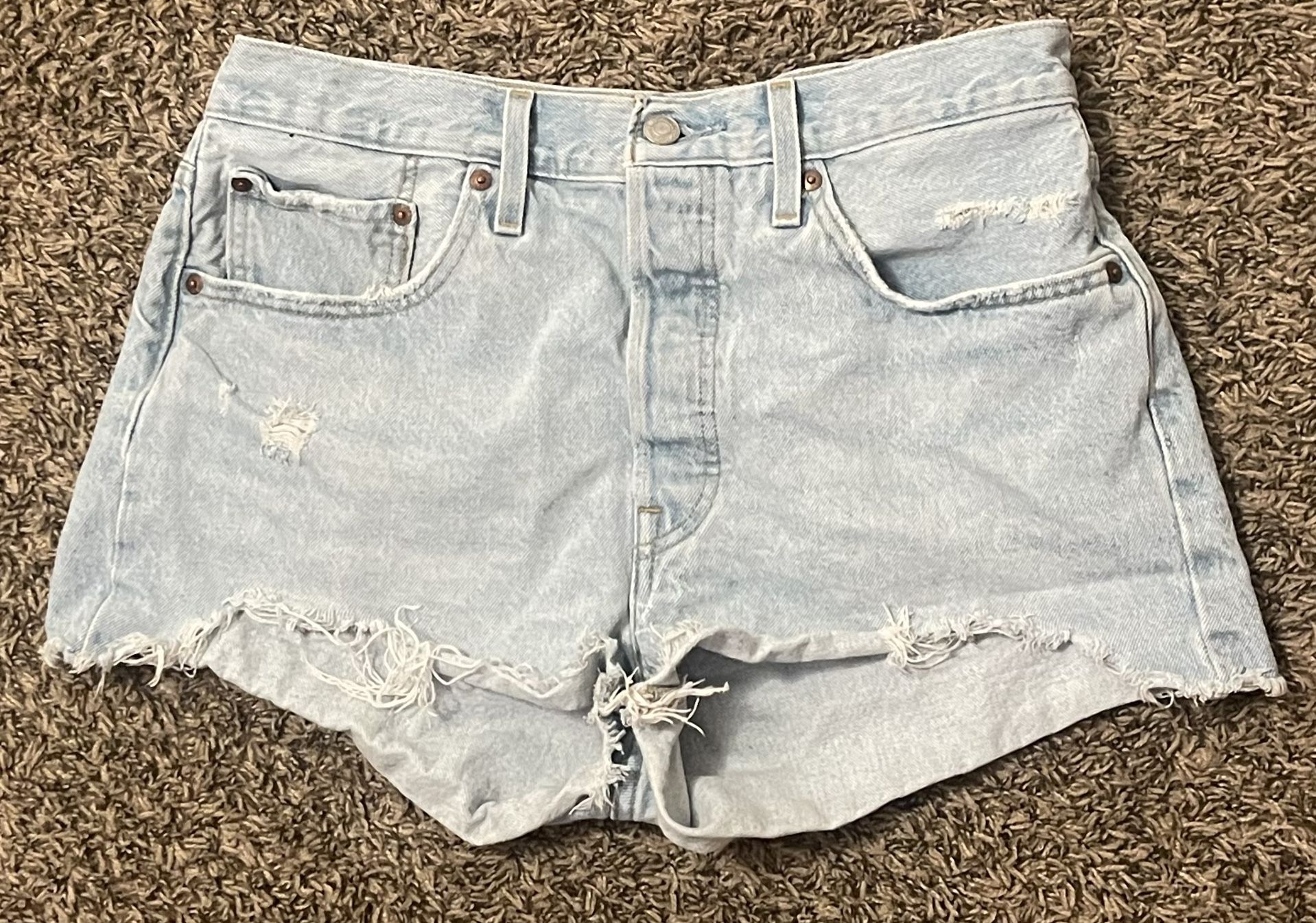 Light Blue Levi Shorts