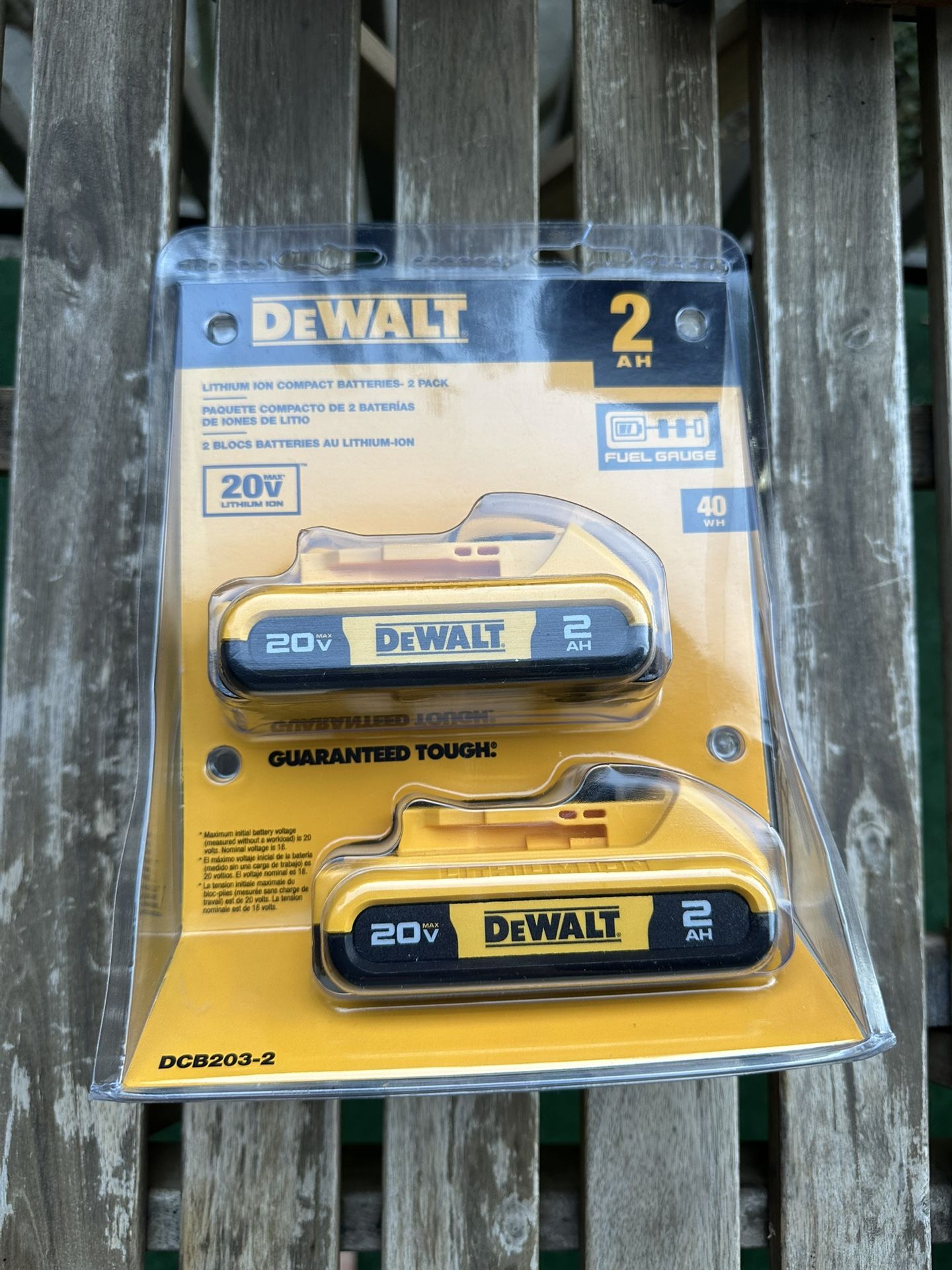 Dewalt battery 2ah brand new