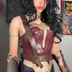 Kids/teen Wonder Woman Costume