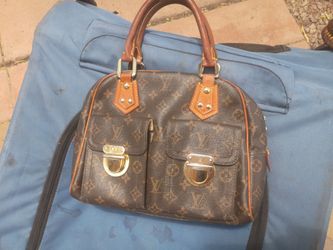 Louis Vuitton, purse