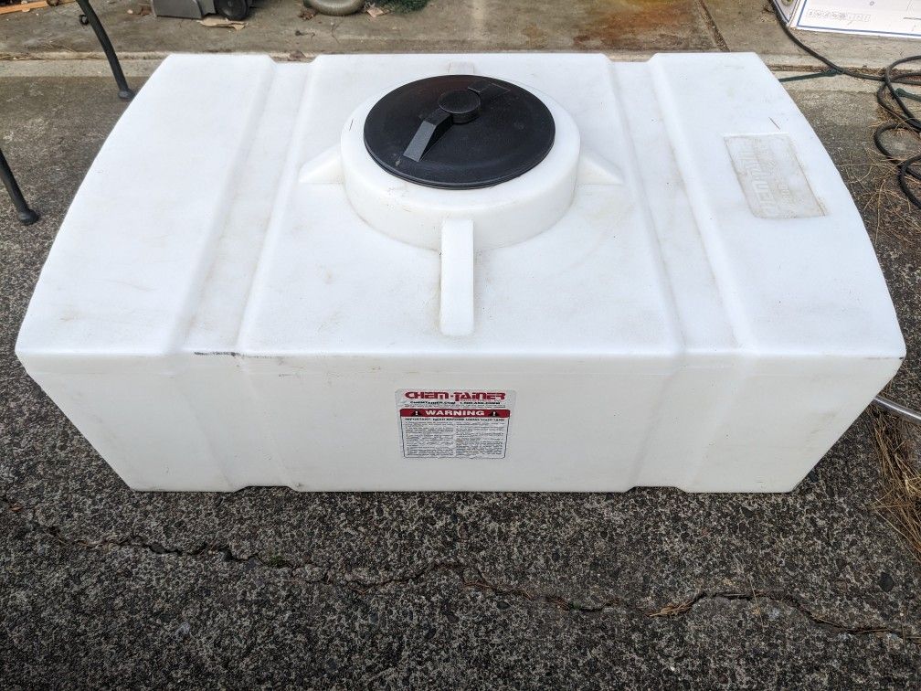 55 Gallon Portable Water Tank (Mobile Detail)