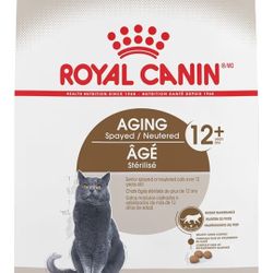 Royal Canin Feline
Health Nutrition Aging
Spayed/Neutered
Senior Dry Cat Food, 7
lb
Bag
$16 .