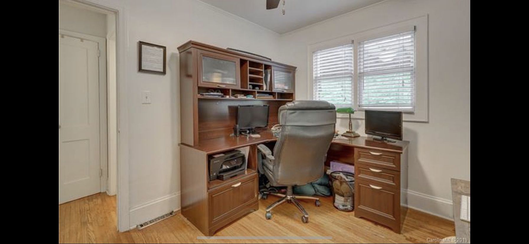 Corner Office Desk With Hutch