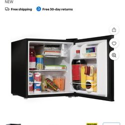 Galanz 1.7 Cu  Mini Fridge
