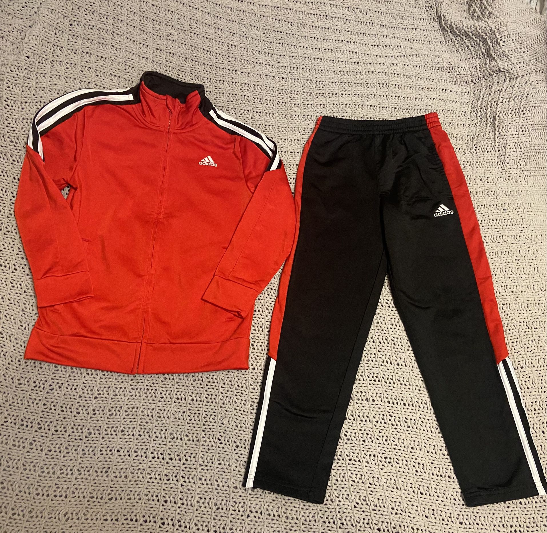 Boys Adidas Track Suit Size 7