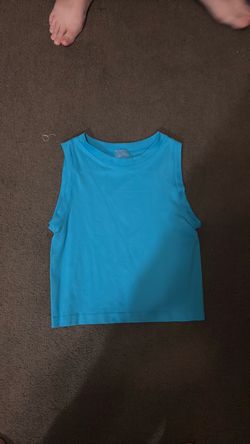 Blue Sleeveless Crop Top