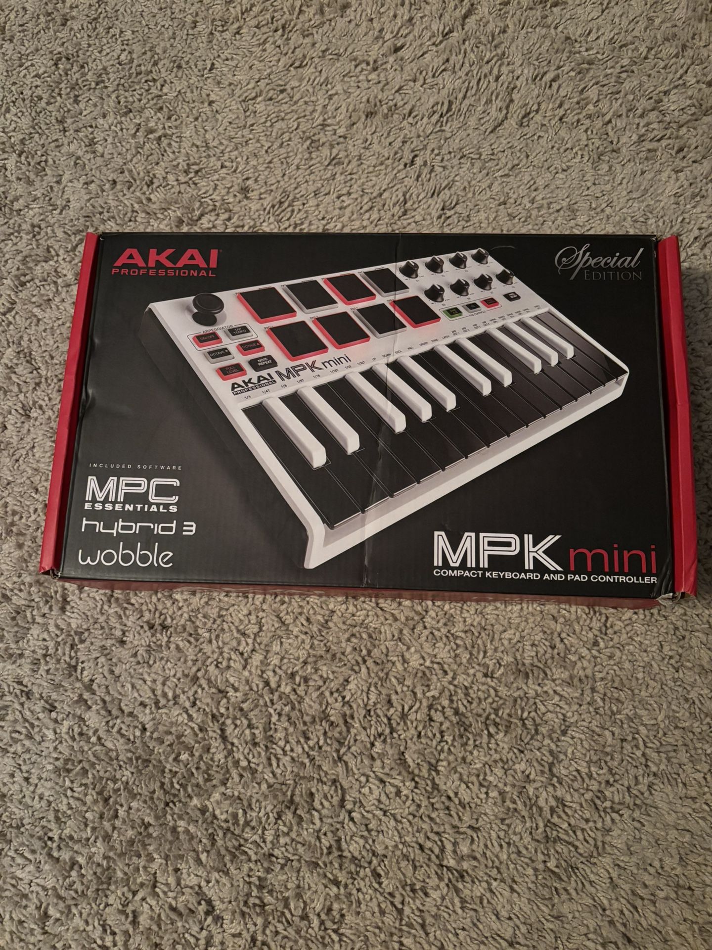Akai MPK Mini Compact Keyboard And Pad Controller