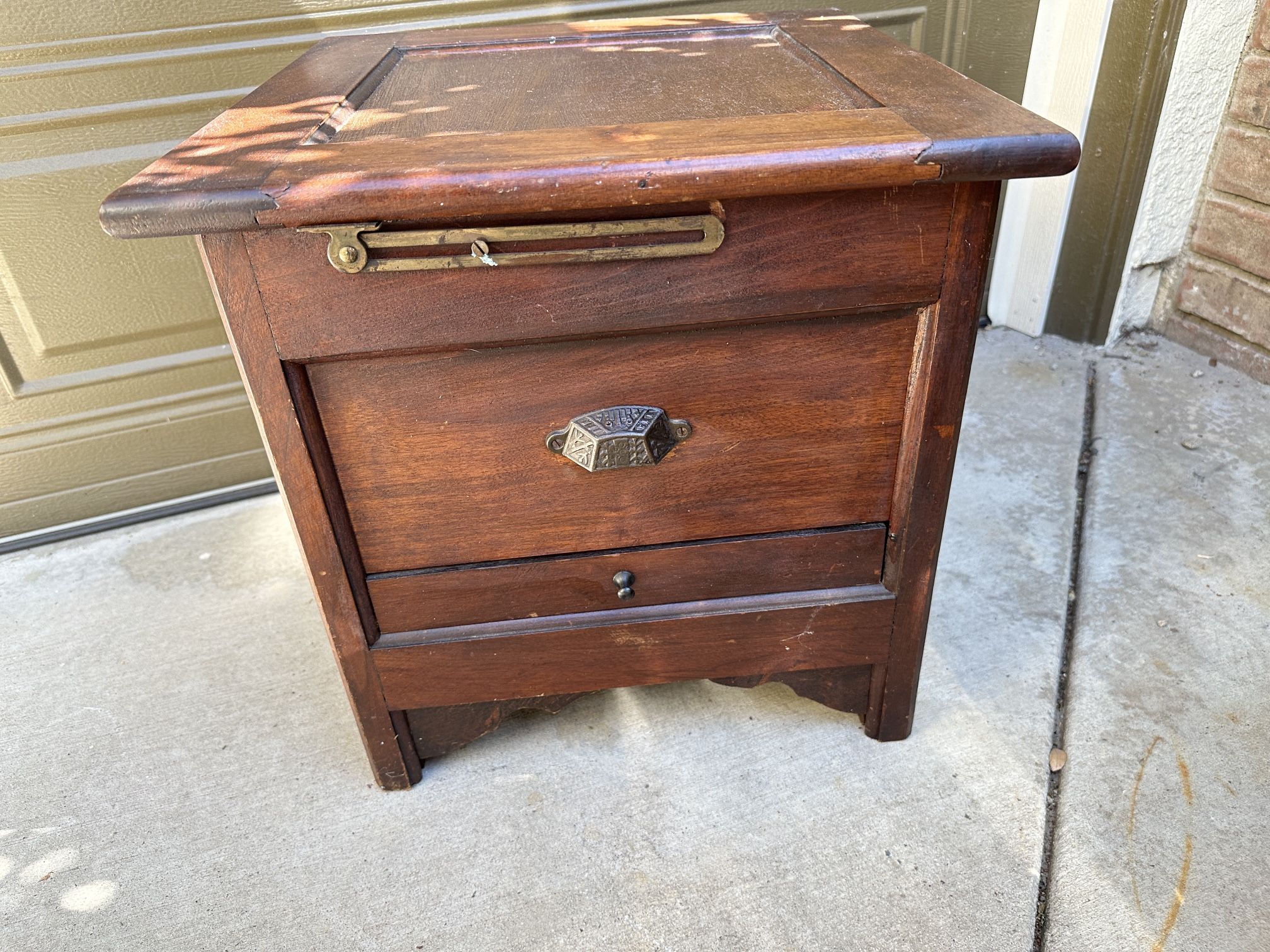 Antique Mission Oak Commode Chamber Pot Chair Potty Toilet Box Wood Seat