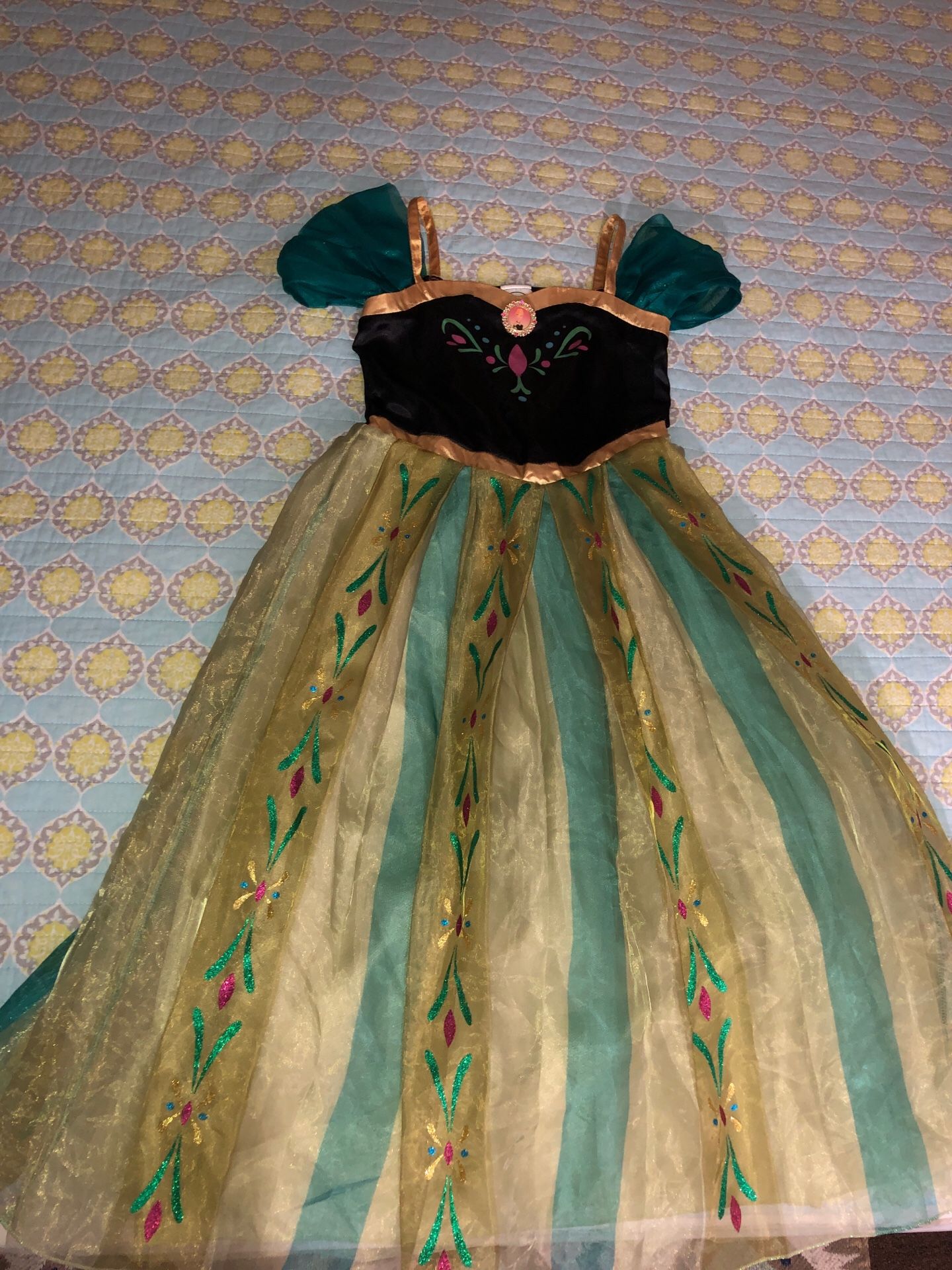 Disney Store Ana Dress Size 9-10y (Frozen)