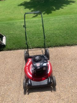 One pull start Lawnmower moving sell