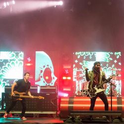 Pierce The Veil with Sleeping With Sirens and Daisy Grenade Concert Tickets