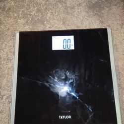 Electric Mirrored Bathroom Scale 