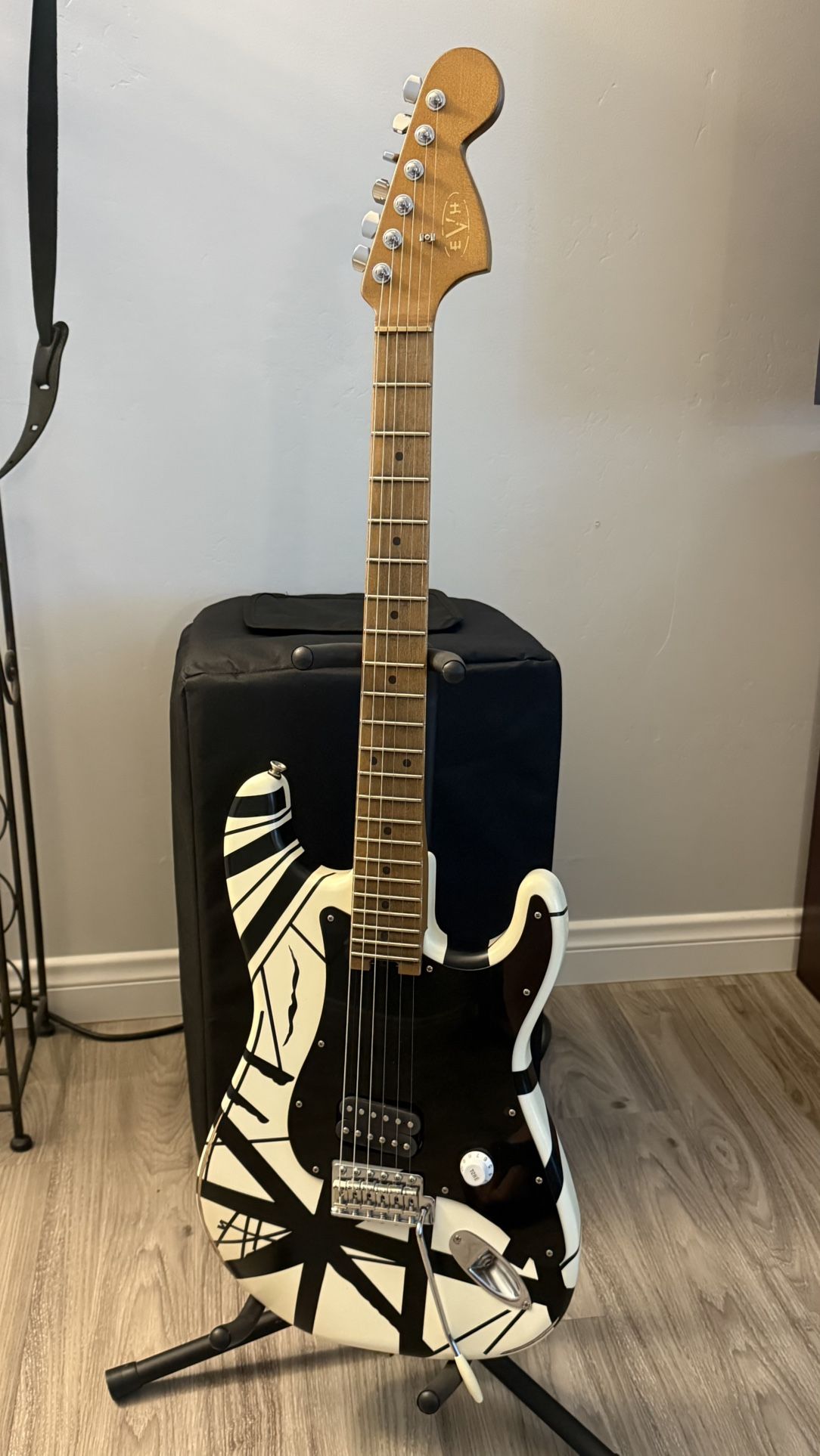 EVH Eruption ‘78 relic guitar