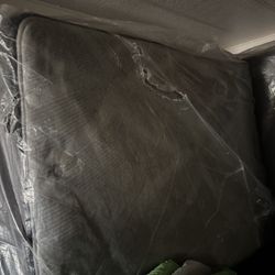 3 Pair Of Full Size Mattresses With Boxspring 