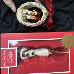 Disney Ornaments And Figurine