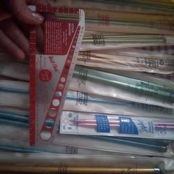 Vintage Knitting Needles All Sizes N Styles