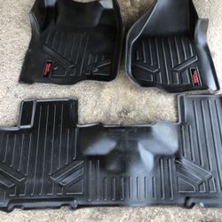 Weather Protection  Black Rubber Mats 