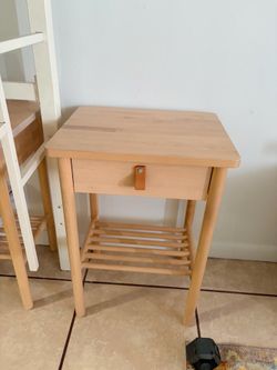BJÖRKSNÄS IKEA nightstand