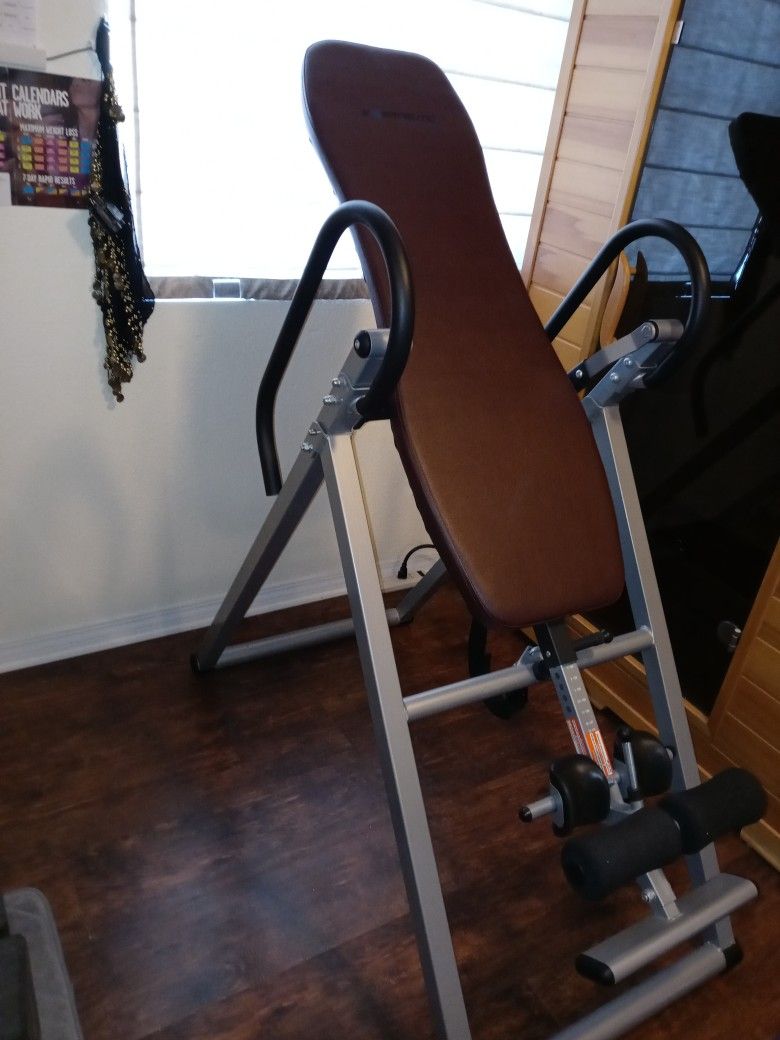 Exerpeutic Stretch 300 Inversion Table for Sale in Lake Elsinore CA OfferUp
