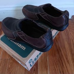 Dunham Boots - Size 9