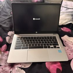 HP Chrimebook Model 14a-na1043cl $200